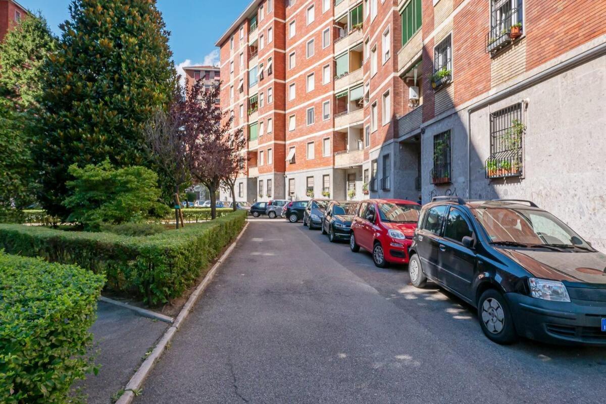 Ihost - Veneziano 8 Apartment Milan